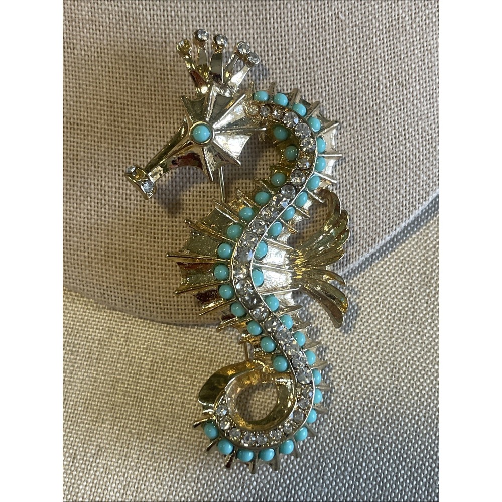 Vintage Hattie Carnegie Figural Seahorse Brooch Turquoise Beads Rhinestones Read